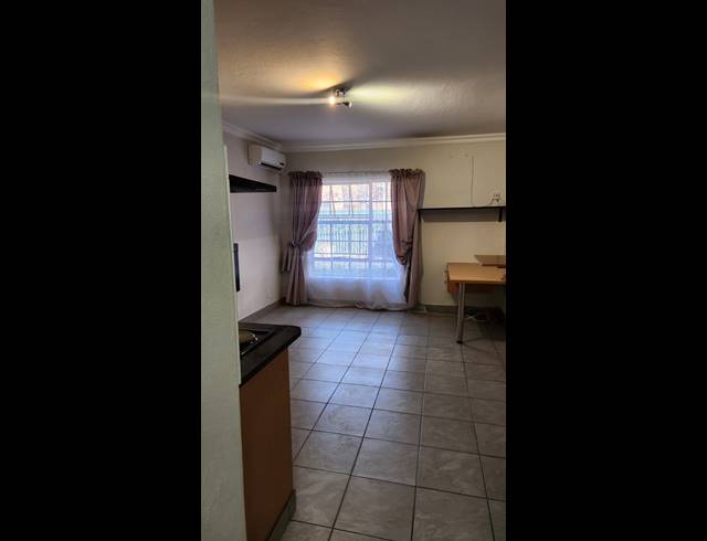 1 BEDROOM APARTMENT FOR SALE IN RIETFONTEIN